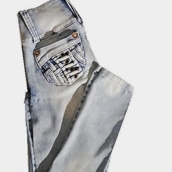 AsiSea Booty Lift Shaping Skinny Jeans - Picture 3 of 10